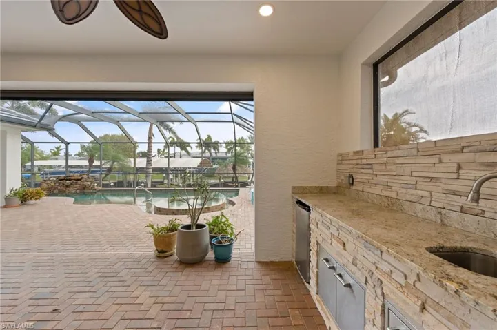 4937  Seville  CT, Cape Coral, FL 33904