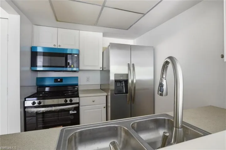 3704 Broadway 310, Fort Myers, Florida 33901