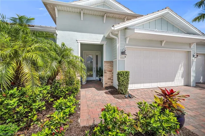 14624  Kelson  CIR, Naples, FL 34114