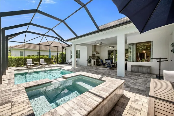 14624  Kelson  CIR, Naples, FL 34114