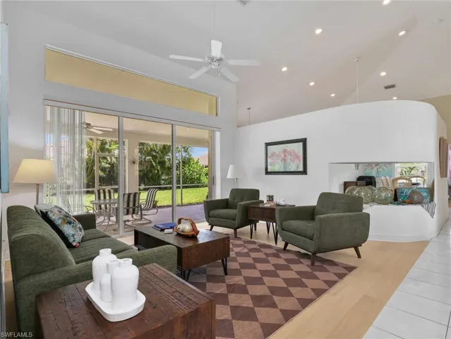 2031 Teagarden Ln, Naples, Florida 34110
