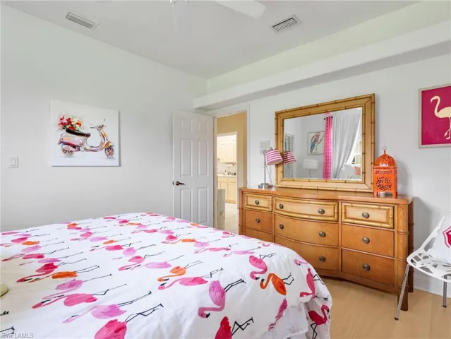 2031 Teagarden Ln, Naples, Florida 34110
