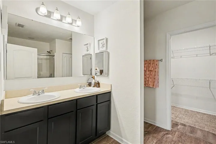1810 Nw 13th St, Cape Coral, Florida 33993