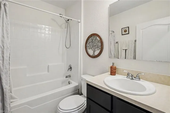 1810 Nw 13th St, Cape Coral, Florida 33993
