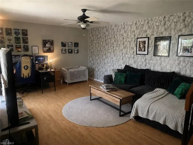 Spacious Living  Room With Large Slider to Screened Lanai