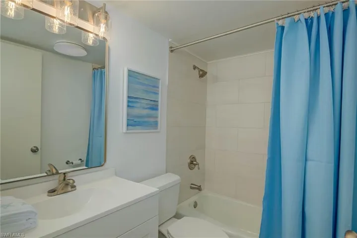 4510 N Key Dr 204, North Fort Myers, Florida 33903