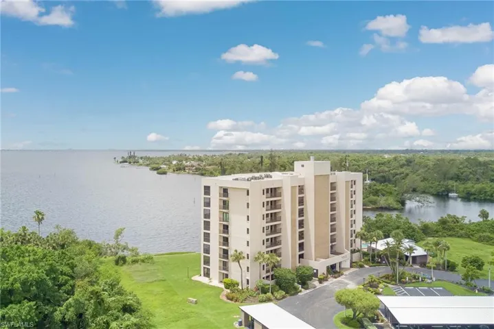 4510 N Key Dr 204, North Fort Myers, Florida 33903