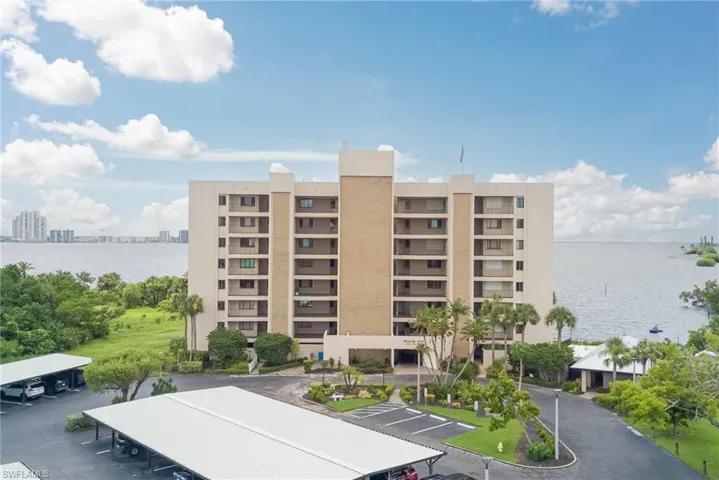 4510 N Key Dr 204, North Fort Myers, Florida 33903