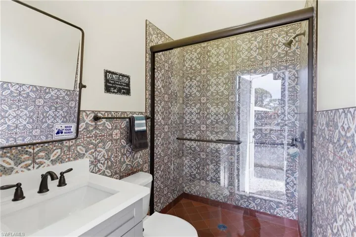 Barn Bathroom
