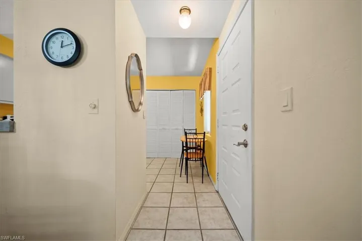 1001 Foxfire Ln 102, Naples, Florida 34104