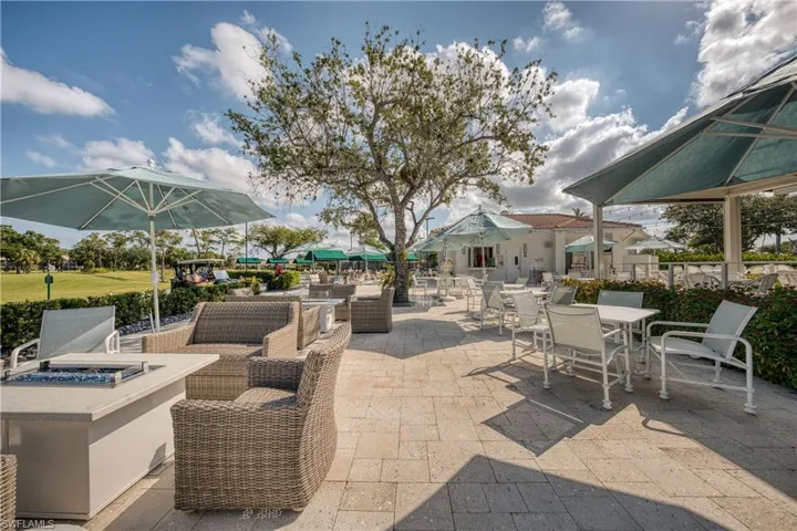 1001 Foxfire Ln 102, Naples, Florida 34104