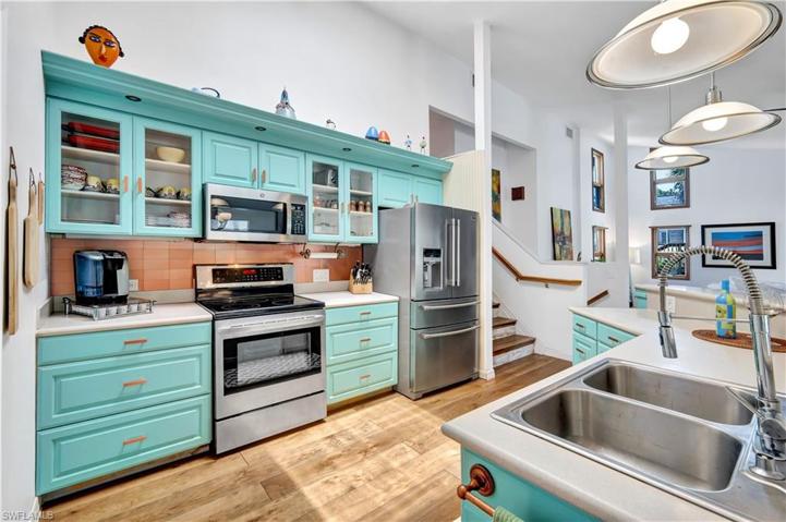 Cozy kitchen