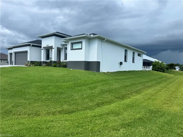 141 Sw 37 Pl, Cape Coral, Florida 33993