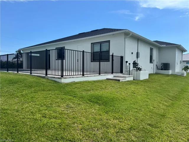 141 Sw 37 Pl, Cape Coral, Florida 33993