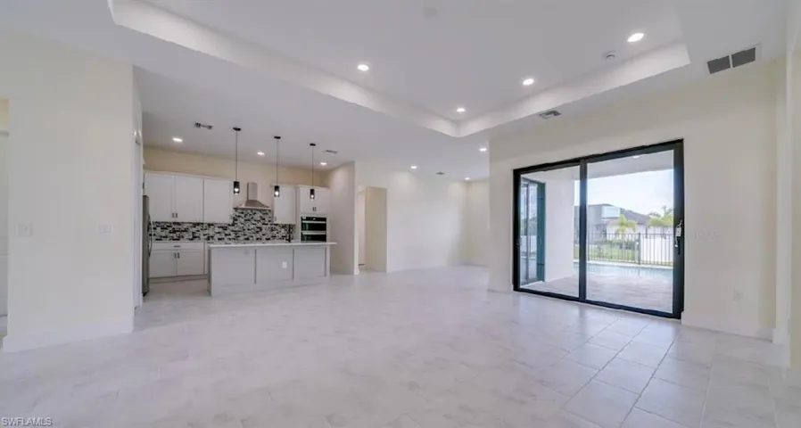 141 Sw 37 Pl, Cape Coral, Florida 33993
