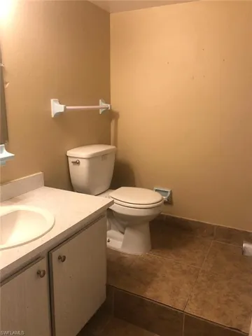 1830 Maravilla Ave 713, Fort Myers, Florida 33901