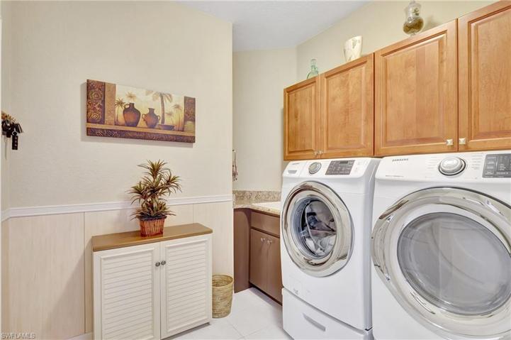 4804 SW 24th AVE, CAPE CORAL FL 33914