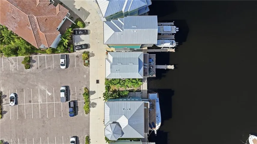 5886 Shell Cove Dr, Cape Coral, Florida 33914