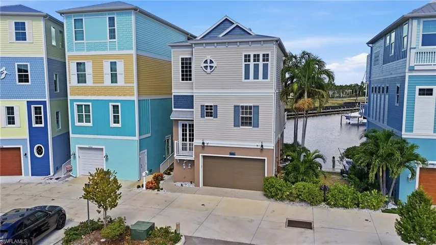 5886 Shell Cove Dr, Cape Coral, Florida 33914