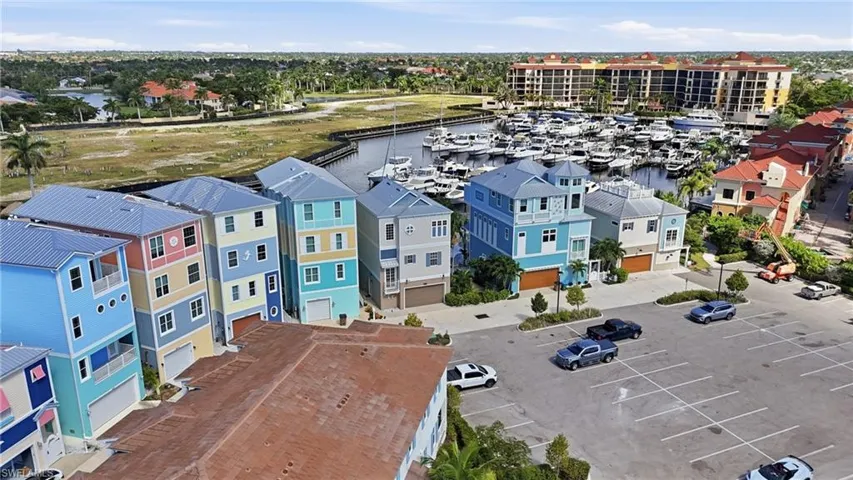 5886 Shell Cove Dr, Cape Coral, Florida 33914