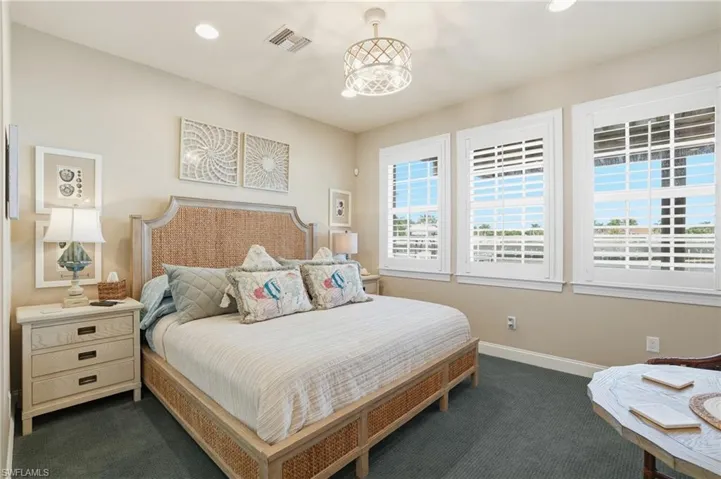 5886 Shell Cove Dr, Cape Coral, Florida 33914