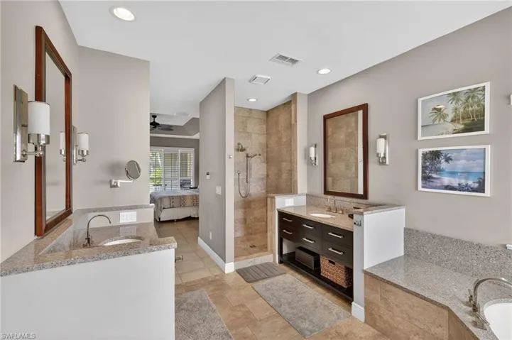 Owner's Bath