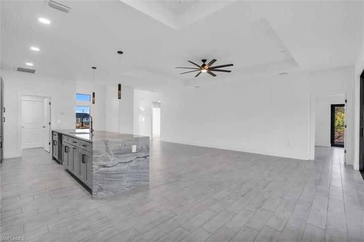 3819 33rd ST SW, LEHIGH ACRES FL 33976
