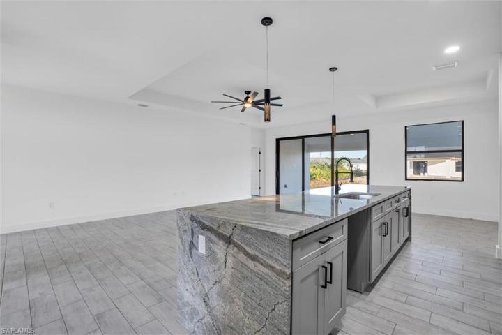 3819 33rd ST SW, LEHIGH ACRES FL 33976