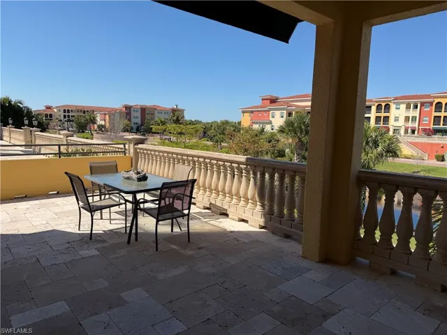 View of patio / terrace with outdoor dining space