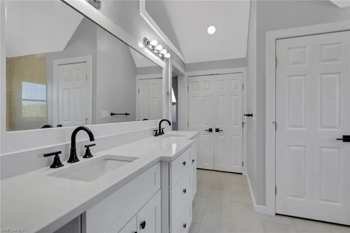 4452 Gulf Pines Dr, Sanibel, Florida 33957