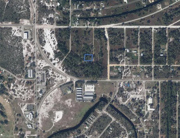 129 Bendix Ave Ne, Lake Placid, Florida 33852