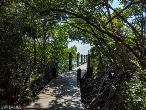 View of area surrounding community dock
