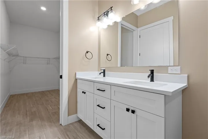 7762  16th  PL, Labelle, FL 33935