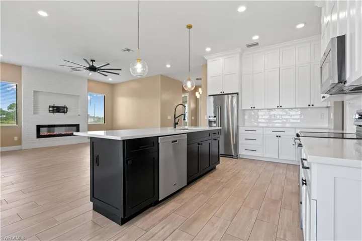 7762  16th  PL, Labelle, FL 33935