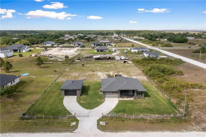7762  16th  PL, Labelle, FL 33935