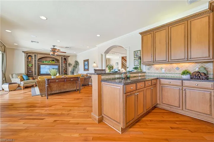 10315  Longleaf Pine  CT, Fort Myers, FL 33913