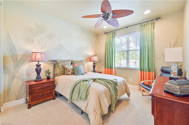 10315  Longleaf Pine  CT, Fort Myers, FL 33913