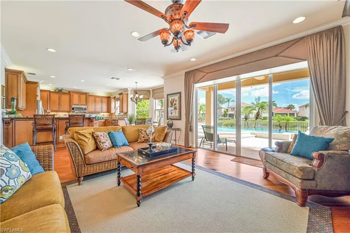 10315  Longleaf Pine  CT, Fort Myers, FL 33913