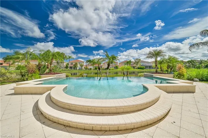 10315  Longleaf Pine  CT, Fort Myers, FL 33913