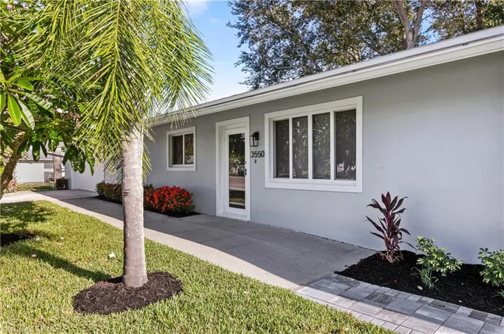 3550  14th N ST, Naples, FL 34103