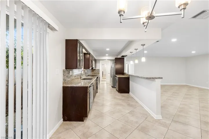 3550  14th N ST, Naples, FL 34103