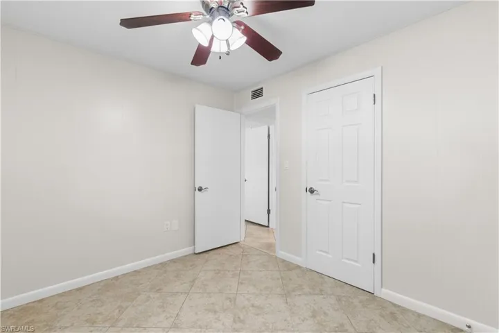 3550  14th N ST, Naples, FL 34103