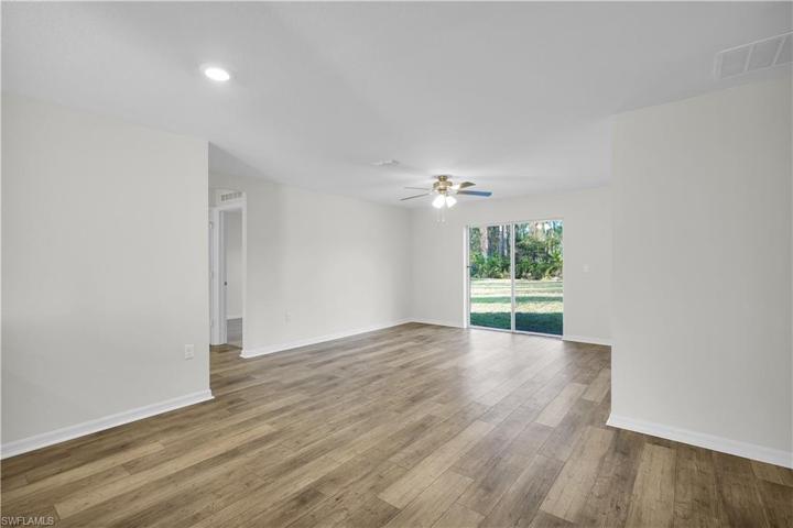 838 La Salle AVE, FORT MYERS FL 33913
