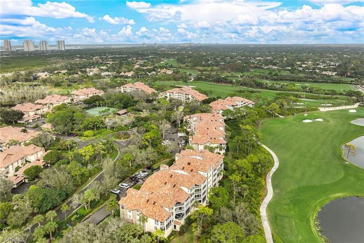 26920  Wedgewood  DR, Bonita Springs, FL 34134