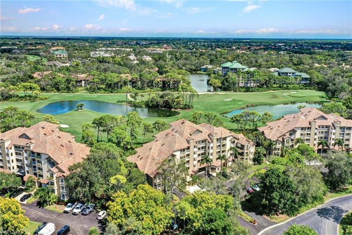 26920  Wedgewood  DR, Bonita Springs, FL 34134