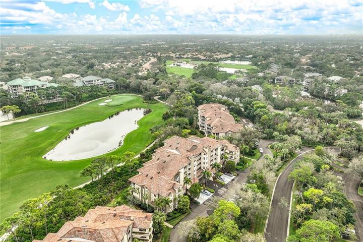 26920  Wedgewood  DR, Bonita Springs, FL 34134