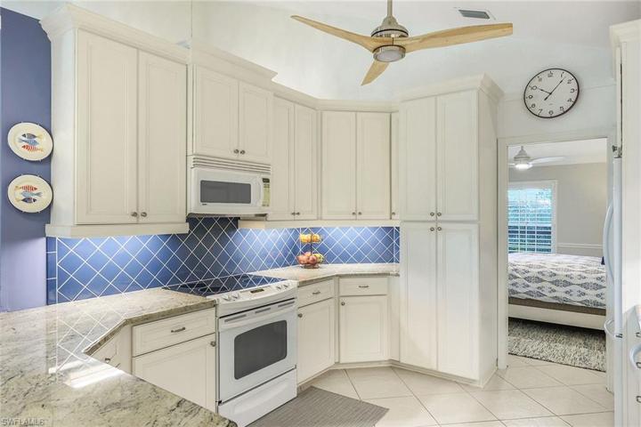 26920  Wedgewood  DR, Bonita Springs, FL 34134