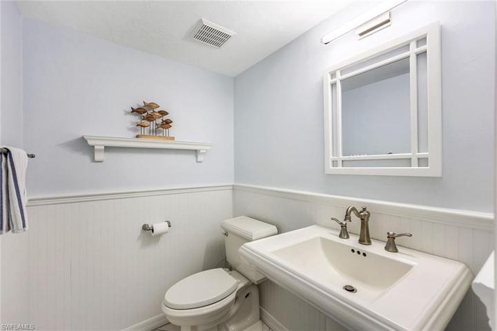 26920  Wedgewood  DR, Bonita Springs, FL 34134