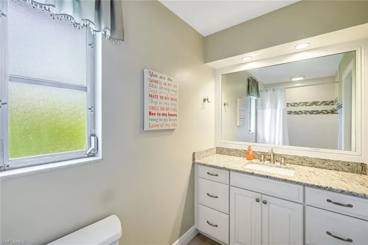 539 Cypress Way E, Naples, Florida 34110