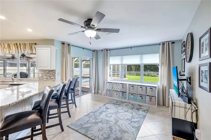 539 Cypress Way E, Naples, Florida 34110